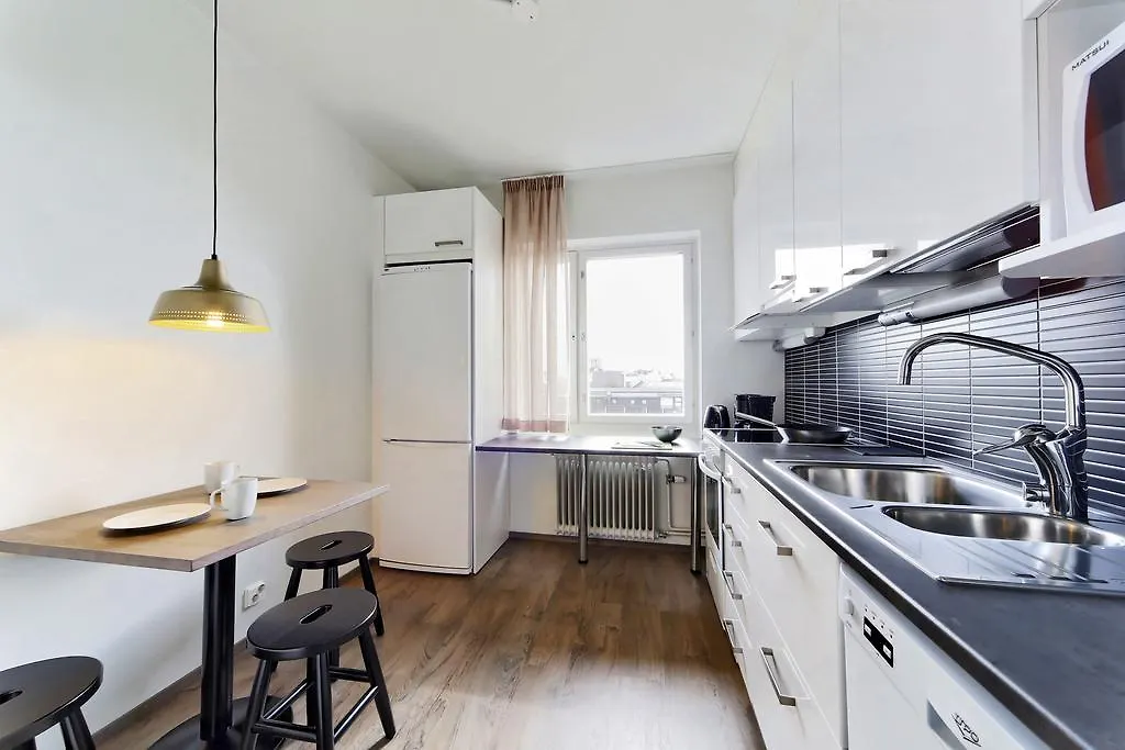 Forenom Serviced Apartments Helsinki Lapinlahdenkatu 0*,  Finlandia